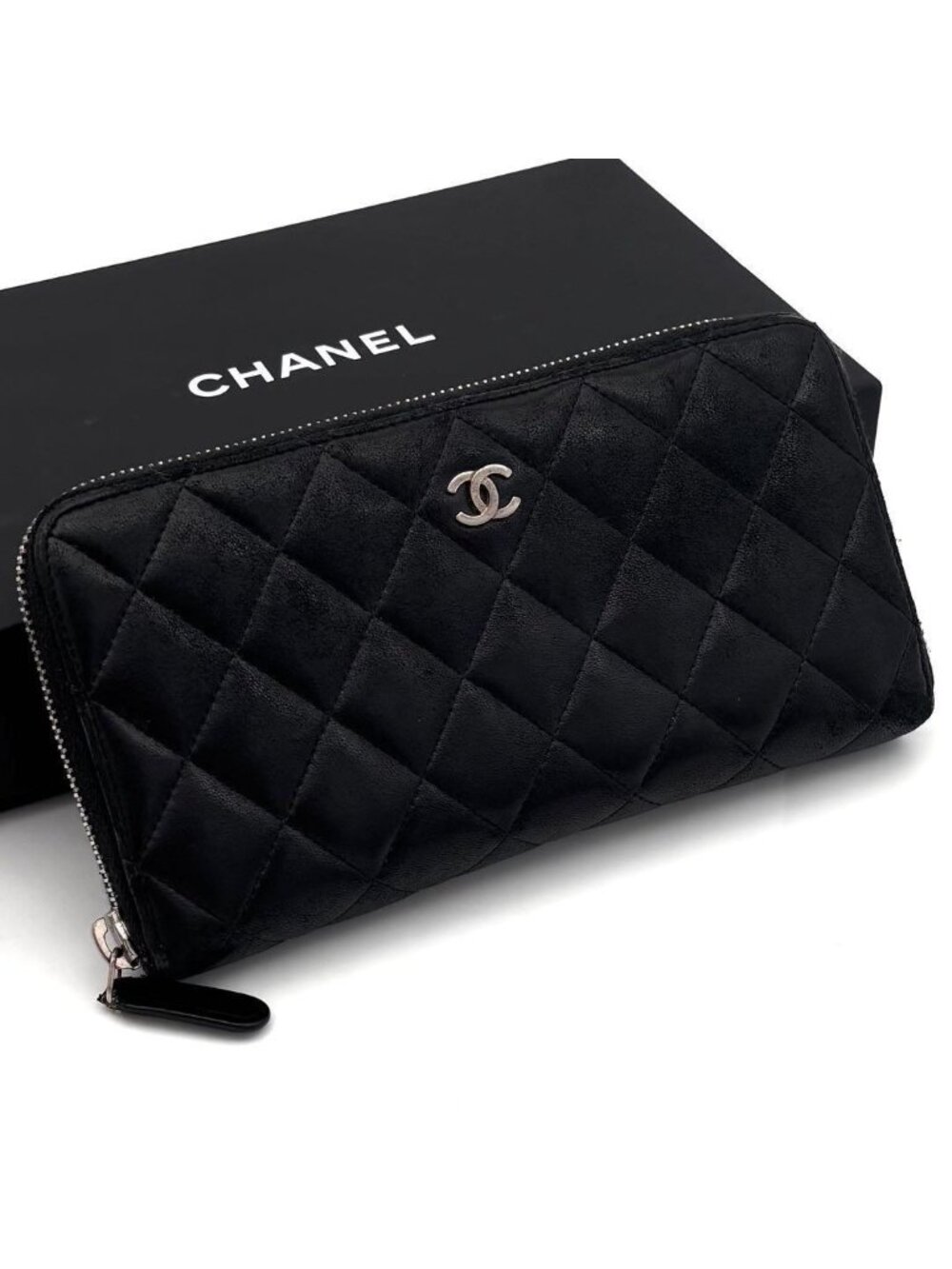 Chanel Quilted Lambskin Zip Around Wallet Black